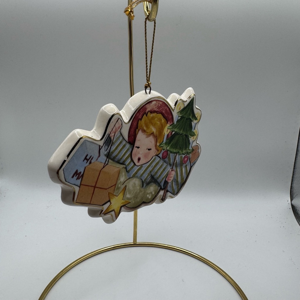 Vintage Hummel Schmid “Symbols of the Season” Christmas Holiday Ornament - Picture 2 of 3